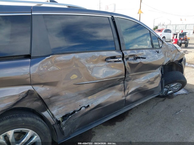 Продаж на аукціоні авто 2023 Toyota Sienna Platinum, vin: 5TDESKFC9PS102692, номер лоту: 45947322