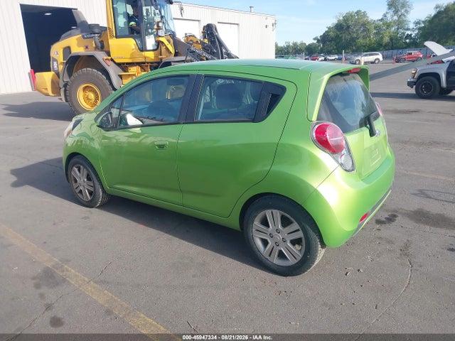 Chevrolet Spark Ls Auto 2014 KL8CB6S9XEC497028 Image 3