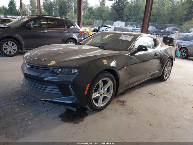 Chevrolet Camaro 1lt 2018 1G1FB1RS1J0104330 Image 2