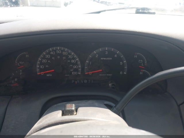 2002 Ford F-150 Lariat/xlt მანქანა იყიდება აუქციონზე, vin: 1FTRW08LX2KB18388, აუქციონის ნომერი: 45947358