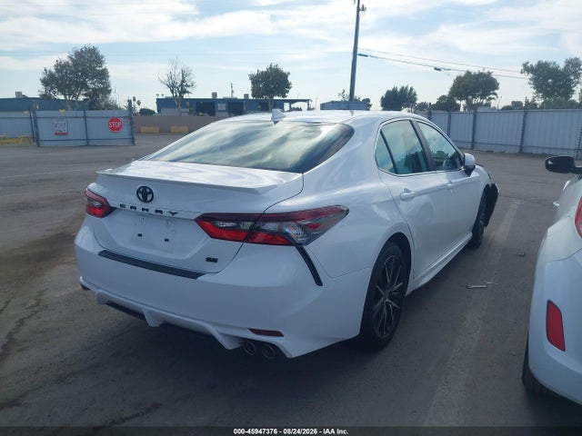2024 Toyota Camry Se მანქანა იყიდება აუქციონზე, vin: 4T1G11AK7RU891858, აუქციონის ნომერი: 45947376