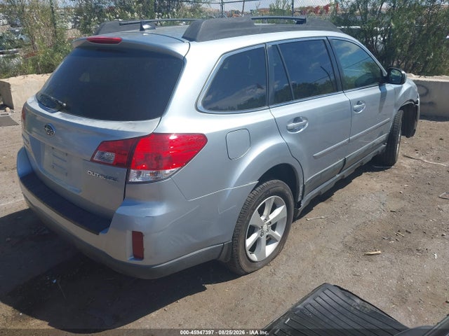 Subaru Outback 2.5i Premium 2014 4S4BRCCC3E3284537 Image 4