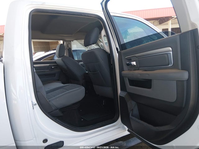 Продаж на аукціоні авто 2017 Ram 1500 Big Horn  4x4 5'7 Box, vin: 1C6RR7LM7HS881016, номер лоту: 45947412