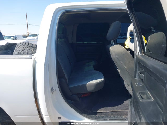 Продаж на аукціоні авто 2022 Ram 1500 Classic Tradesman  4x4 5'7 Box, vin: 3C6RR7KG5NG259433, номер лоту: 45947456