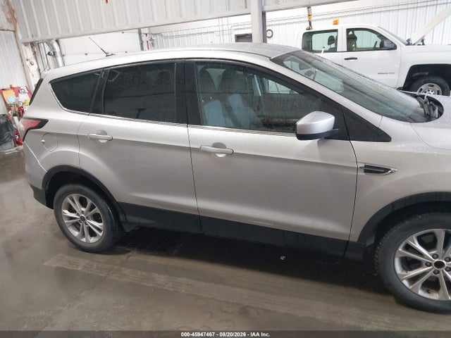 Продаж на аукціоні авто 2017 Ford Escape Se, vin: 1FMCU9GD1HUA69830, номер лоту: 45947467