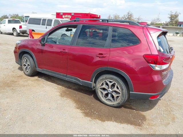 JF2SKAGC8LH584812 Subaru Forester Premium