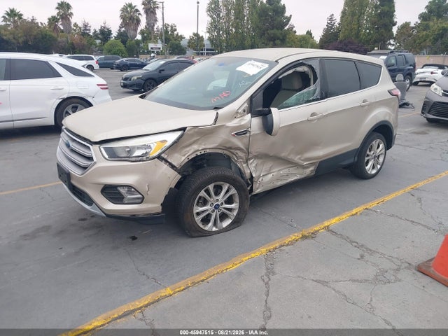 Ford ESCAPE SE 2017 1FMCU0GDXHUC27061 Image 2
