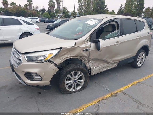 Ford ESCAPE SE 2017 1FMCU0GDXHUC27061 Image 6