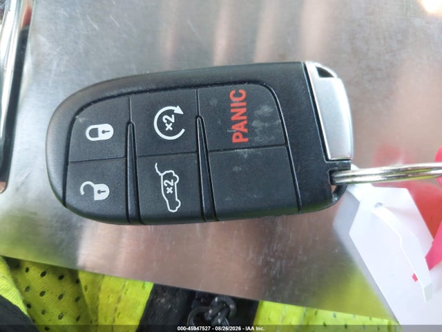 45947527 :رقم المزاد ، 1C4RJEAG9JC208861 vin ، 2018 Jeep Grand Cherokee Altitude 4x2 مزاد بيع
