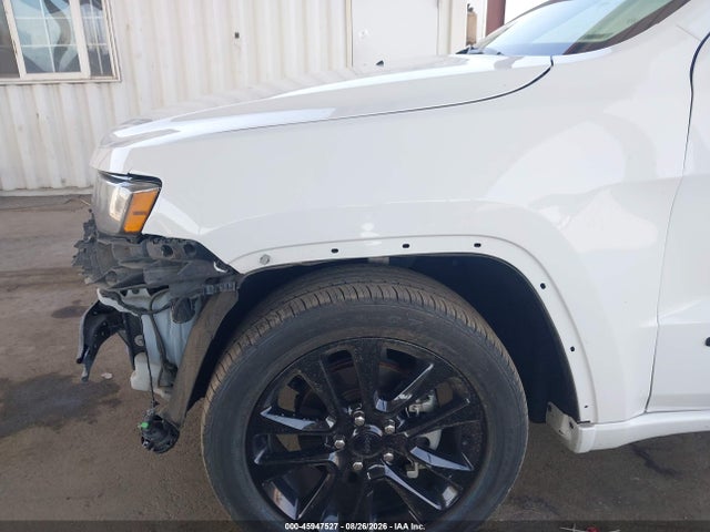 45947527 :رقم المزاد ، 1C4RJEAG9JC208861 vin ، 2018 Jeep Grand Cherokee Altitude 4x2 مزاد بيع