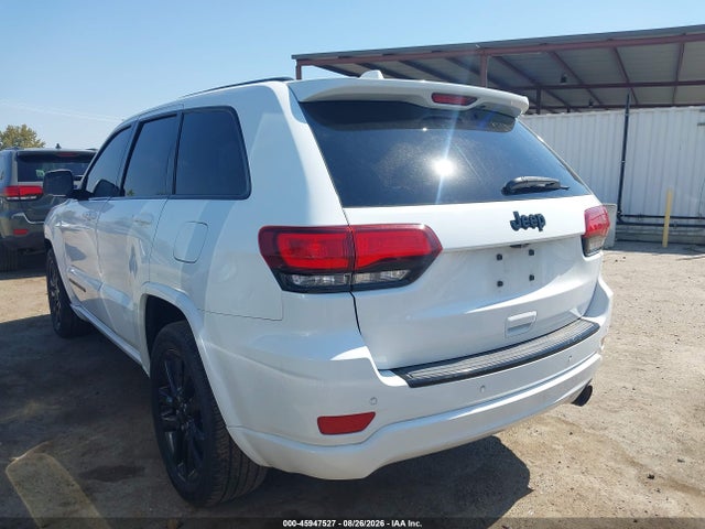 45947527 :رقم المزاد ، 1C4RJEAG9JC208861 vin ، 2018 Jeep Grand Cherokee Altitude 4x2 مزاد بيع