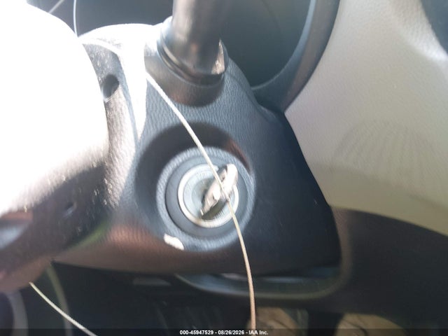 KIA Soul 2016 KNDJN2A22G7330015 Image 11