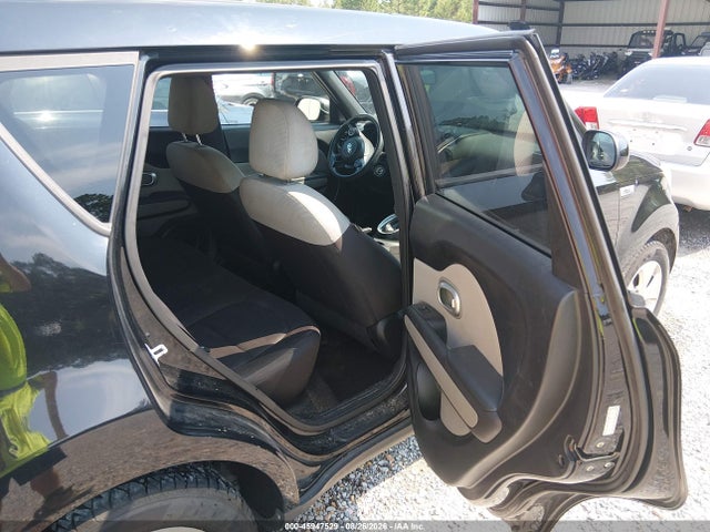 KIA Soul 2016 KNDJN2A22G7330015 Image 8