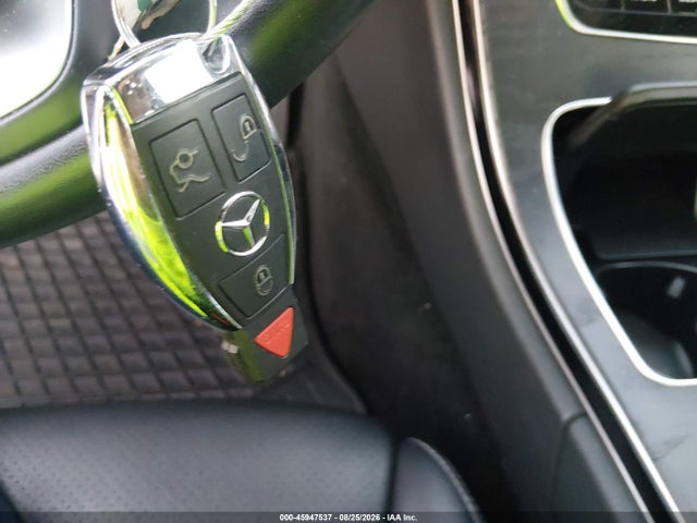 Aukcja sprzedaży 2017 Mercedes-benz C 300, vin: 55SWF4JB1HU198082, numer aukcji: 45947537