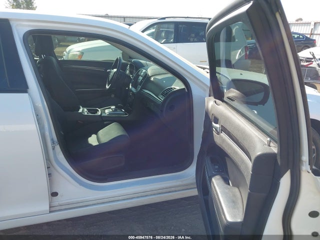 Aukcja sprzedaży 2018 Chrysler 300 Touring, vin: 2C3CCAAG5JH168272, numer aukcji: 45947576