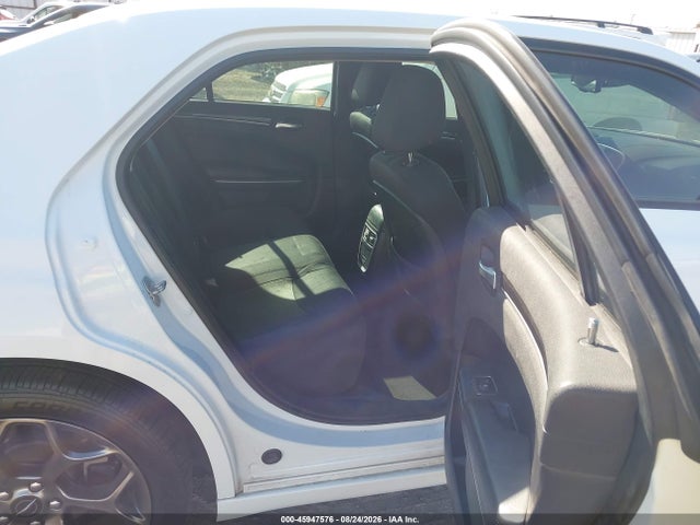 Aukcja sprzedaży 2018 Chrysler 300 Touring, vin: 2C3CCAAG5JH168272, numer aukcji: 45947576