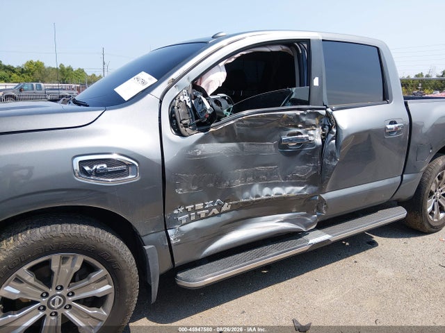 45947580 :رقم المزاد ، 1N6AA1E69HN574189 vin ، 2017 Nissan Titan Sv مزاد بيع