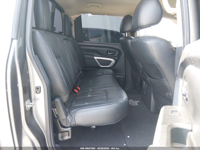 45947580 :رقم المزاد ، 1N6AA1E69HN574189 vin ، 2017 Nissan Titan Sv مزاد بيع