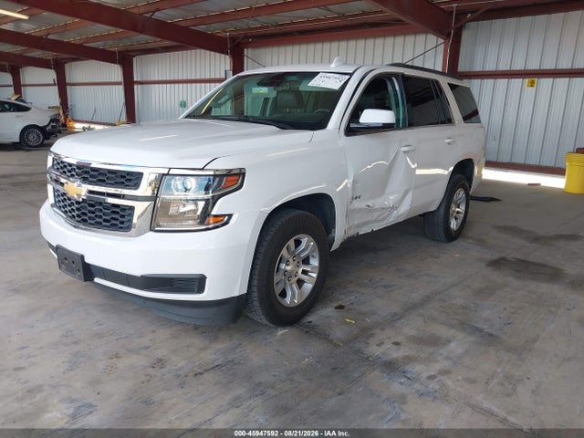 Chevrolet Tahoe Lt 2019 1GNSCBKC6KR403862 Image 2