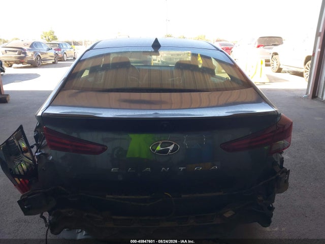 45947601 :رقم المزاد ، 5NPD84LF5LH572531 vin ، 2020 Hyundai Elantra Sel مزاد بيع