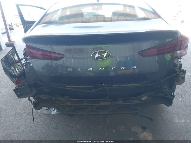 45947601 :رقم المزاد ، 5NPD84LF5LH572531 vin ، 2020 Hyundai Elantra Sel مزاد بيع