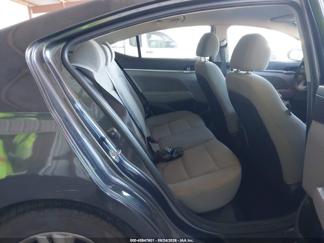 45947601 :رقم المزاد ، 5NPD84LF5LH572531 vin ، 2020 Hyundai Elantra Sel مزاد بيع