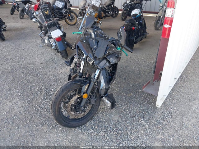 Kawasaki Ex650 F 2017 JKAEXEK17HDA05430 Image 5