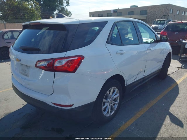Chevrolet EQUINOX LS 2019 3GNAXHEV6KS557453 Image 4