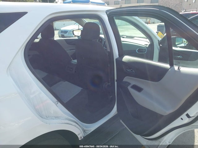 Chevrolet EQUINOX LS 2019 3GNAXHEV6KS557453 Image 8
