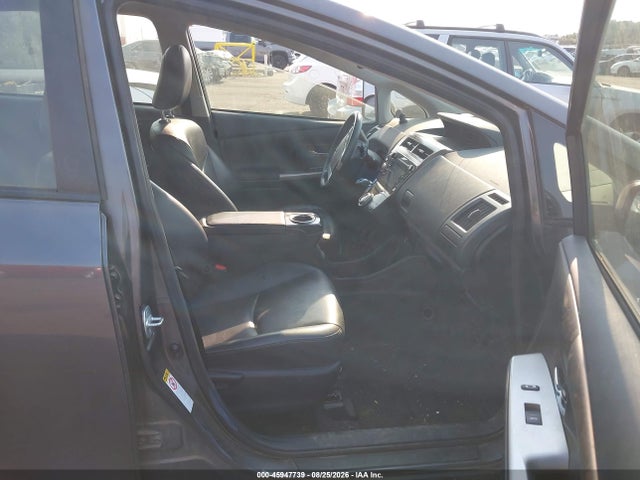 Продаж на аукціоні авто 2016 Toyota Prius V Four, vin: JTDZN3EU5GJ054887, номер лоту: 45947739