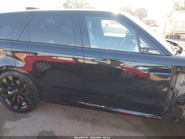 2026 Land Rover Range Rover Sport P400 Dynamic Se მანქანა იყიდება აუქციონზე, vin: SAL1L9FUXTA626897, აუქციონის ნომერი: 45947747