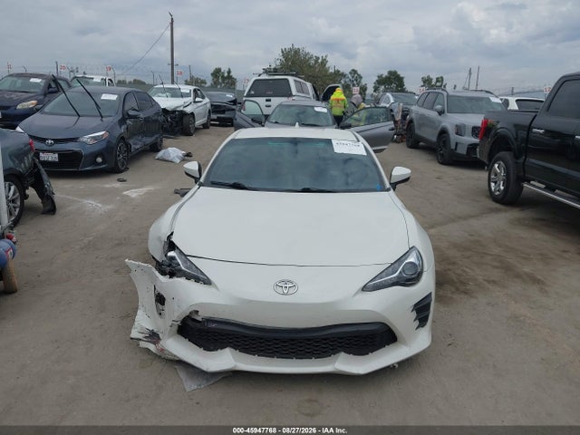 Toyota 86 2017 JF1ZNAA11H8704927 Image 12