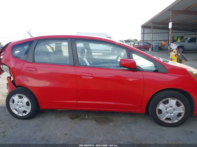 2013 Honda Fit მანქანა იყიდება აუქციონზე, vin: JHMGE8H30DC066547, აუქციონის ნომერი: 45947810