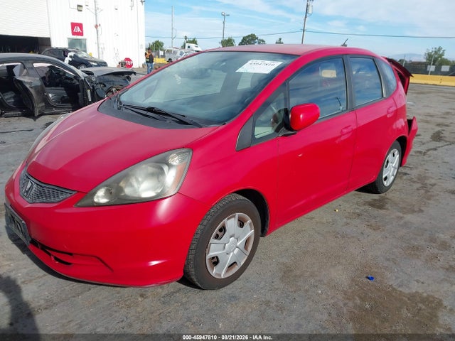 2013 Honda Fit მანქანა იყიდება აუქციონზე, vin: JHMGE8H30DC066547, აუქციონის ნომერი: 45947810