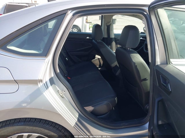 2020 Volkswagen Jetta 1.4t Sel მანქანა იყიდება აუქციონზე, vin: 3VWEB7BU3LM002946, აუქციონის ნომერი: 45947816
