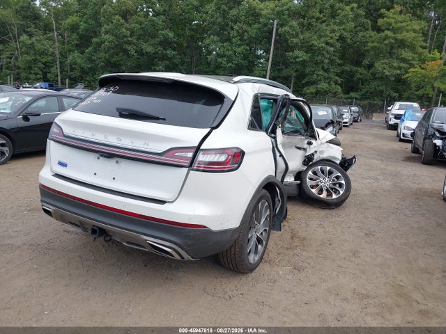 Продаж на аукціоні авто 2022 Lincoln Nautilus Reserve, vin: 2LMPJ8K93NBL01681, номер лоту: 45947818