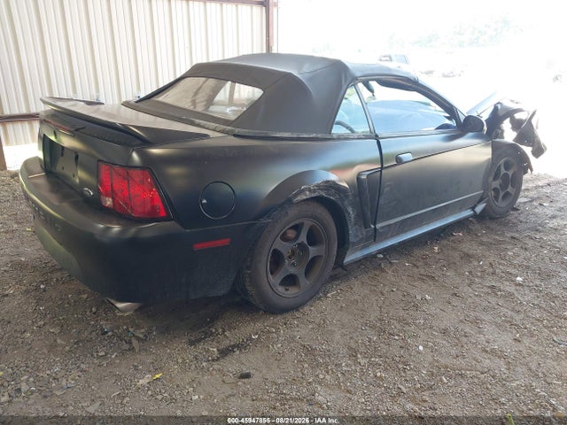 Продажа на аукционе авто 2000 Ford Mustang, vin: 1FAFP4443YF100862, номер лота: 45947855