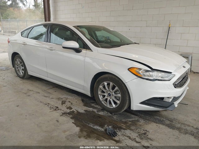 Auction sale of the 2018 Ford Fusion S, vin: 3FA6P0G72JR271027, lot number: 45947870
