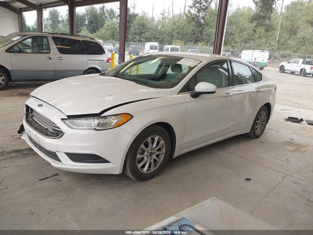 45947870 :رقم المزاد ، 3FA6P0G72JR271027 vin ، 2018 Ford Fusion S مزاد بيع