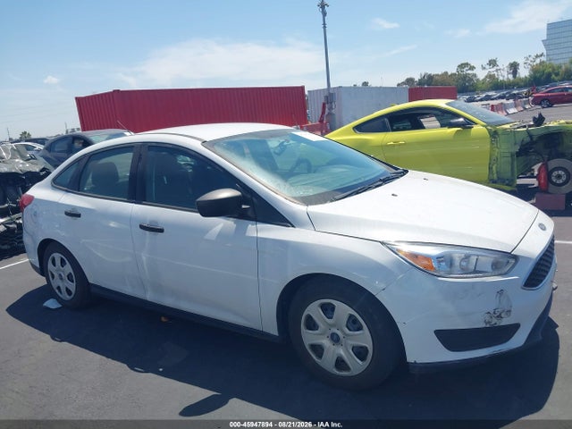 1FADP3E21FL368399 Ford FOCUS S