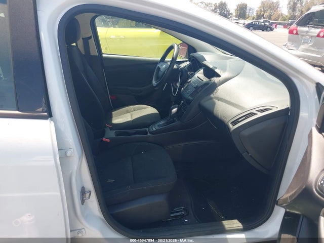 1FADP3E21FL368399 Ford FOCUS S