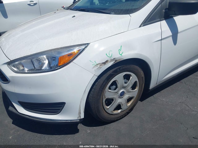 1FADP3E21FL368399 Ford FOCUS S