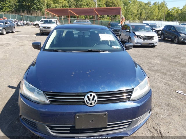 2014 Volkswagen Jetta 2.0l S მანქანა იყიდება აუქციონზე, vin: 3VW2K7AJ6EM320279, აუქციონის ნომერი: 45947917