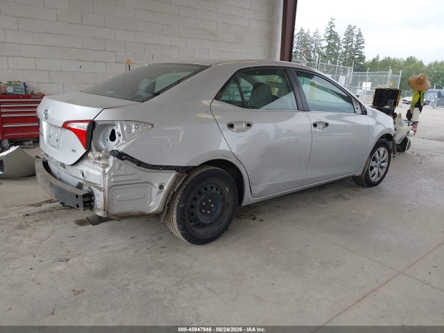 Продажа на аукционе авто 2015 Toyota Corolla Le, vin: 5YFBURHE7FP230246, номер лота: 45947946