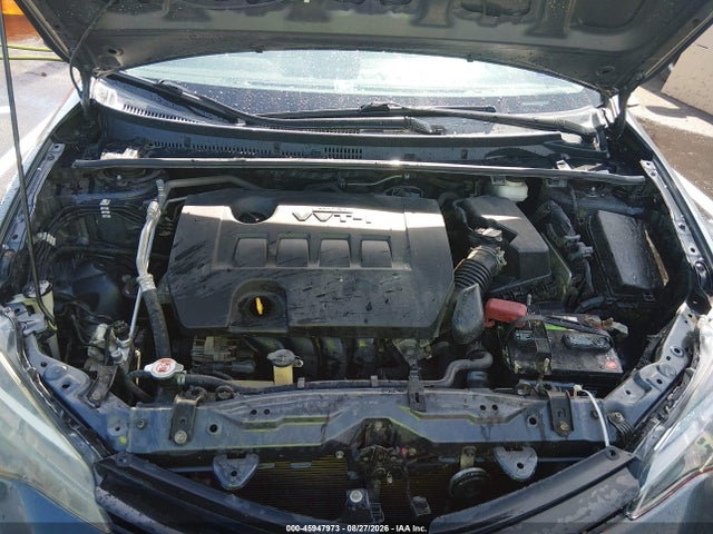 45947973 :رقم المزاد ، 5YFBURHE8HP729561 vin ، 2017 Toyota Corolla Le مزاد بيع