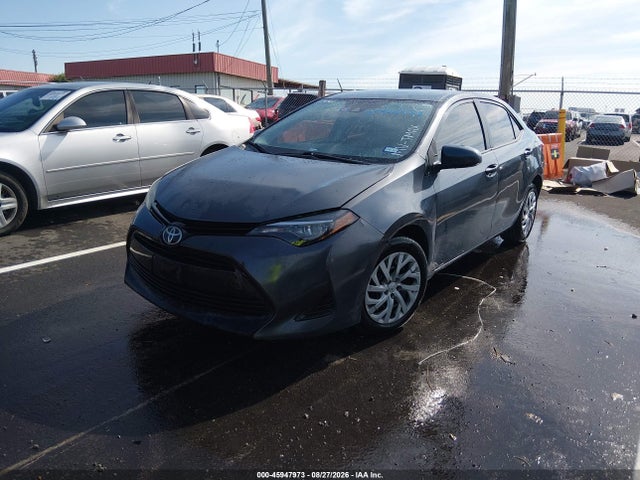 45947973 :رقم المزاد ، 5YFBURHE8HP729561 vin ، 2017 Toyota Corolla Le مزاد بيع