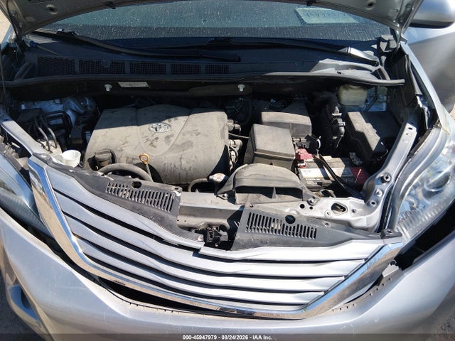 Toyota Sienna Le 8 Passenger 2017 5TDKZ3DC3HS816715 Image 10