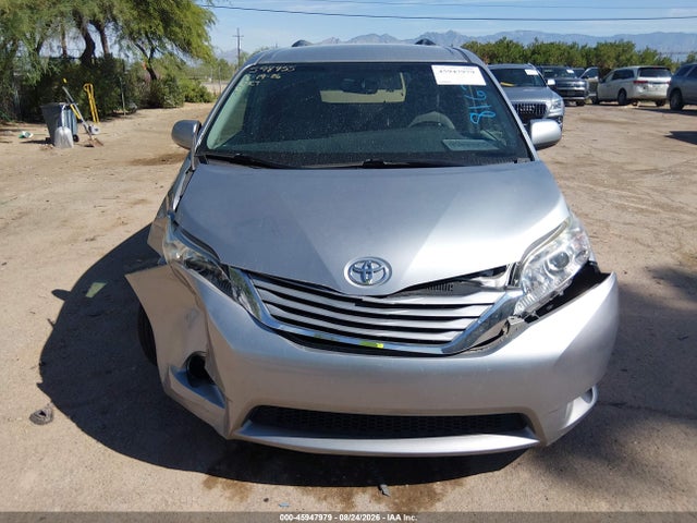 Toyota Sienna Le 8 Passenger 2017 5TDKZ3DC3HS816715 Image 12