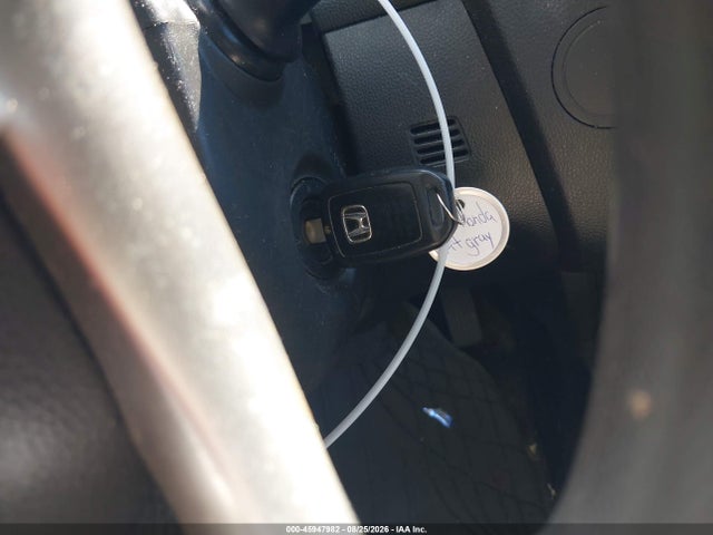 2016 Honda Fit Lx მანქანა იყიდება აუქციონზე, vin: 3HGGK5H58GM704610, აუქციონის ნომერი: 45947982