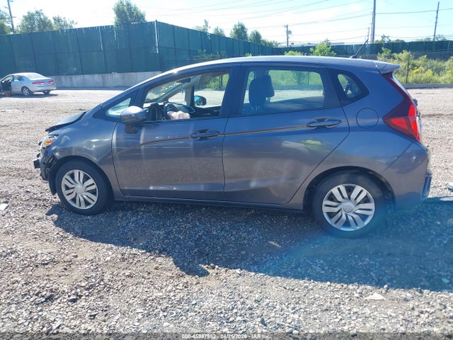 2016 Honda Fit Lx მანქანა იყიდება აუქციონზე, vin: 3HGGK5H58GM704610, აუქციონის ნომერი: 45947982